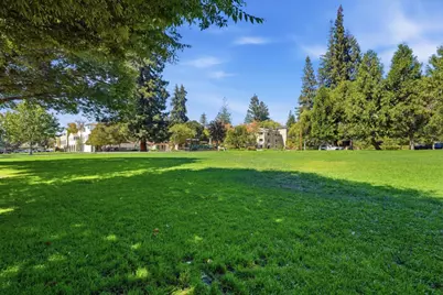 872 Waverley St, Palo Alto, CA 94301 - Photo 41