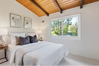 911 Mears Ct, Stanford, CA 94305 - Photo 9