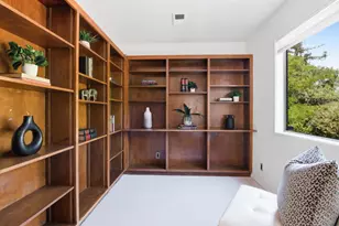 911 Mears Ct, Stanford, CA 94305 - Photo 11