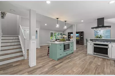 6611 Whitbourne Dr, San Jose, CA 95120 - Photo 9