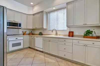 898 Revelation Pl, Milpitas, CA 95035 - Photo 5