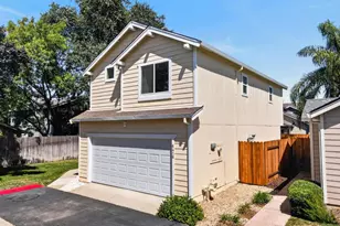 6416 Laguna Mirage Ln, Elk Grove, CA 95758 - Photo 3