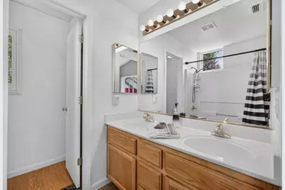 6416 Laguna Mirage Ln, Elk Grove, CA 95758 - Photo 33
