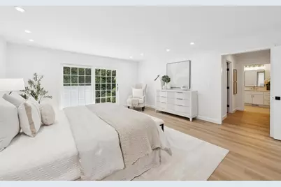 2068 Cynthia Way, Los Altos, CA 94024 - Photo 23