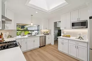 2068 Cynthia Way, Los Altos, CA 94024 - Photo 9