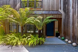 1628 Emerson St, Palo Alto, CA 94301 - Photo 1