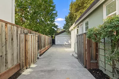 326 Hudson St, Redwood City, CA 94062 - Photo 39