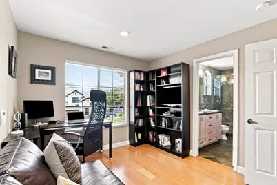 1044 Woodvale Ct, San Jose, CA 95116 - Photo 27