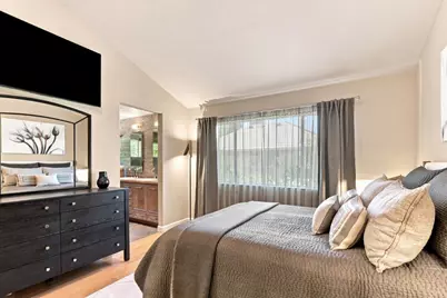 1044 Woodvale Ct, San Jose, CA 95116 - Photo 33