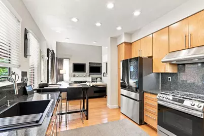 1044 Woodvale Ct, San Jose, CA 95116 - Photo 21