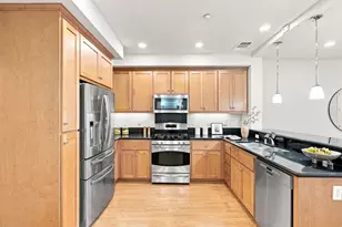 3728 Feather Ln, Palo Alto, CA 94303 - Photo 11
