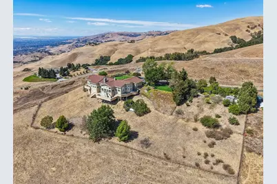 4014 Higuera Highland Ln, San Jose, CA 95148 - Photo 95