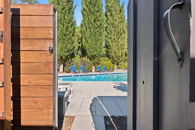 131 Greenmeadow Way, Palo Alto, CA 94306 - Photo 21