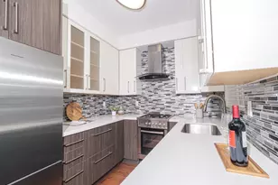 2139 Carlmont Dr, Belmont, CA 94002 - Photo 13