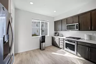 6389 Tawhana Ln, Gilroy, CA 95020 - Photo 13