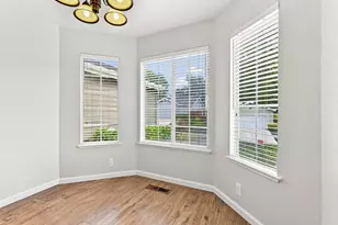 921 Clinton Pl, Pleasanton, CA 94566 - Photo 15