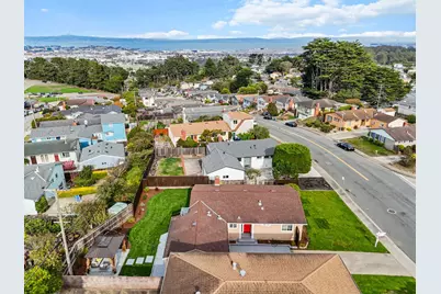 2700 Rollingwood Dr, San Bruno, CA 94066 - Photo 37