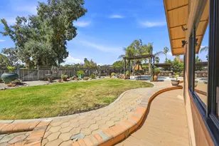 400 Donald Dr, Hollister, CA 95023 - Photo 43