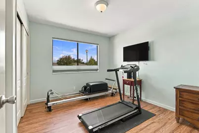 400 Donald Dr, Hollister, CA 95023 - Photo 37