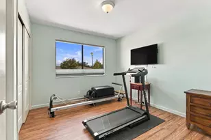400 Donald Dr, Hollister, CA 95023 - Photo 37