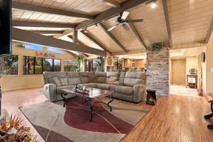 400 Donald Dr, Hollister, CA 95023 - Photo 9
