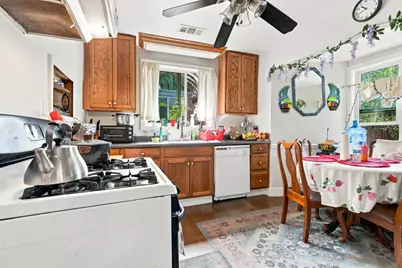 2973 Fair Oaks Ave, Redwood City, CA 94063 - Photo 41