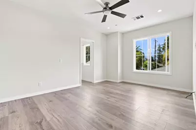 2973 Fair Oaks Ave, Redwood City, CA 94063 - Photo 13