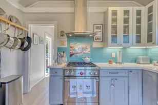 870 Doud St, Monterey, CA 93940 - Photo 15