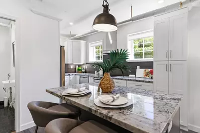 212 Eaton Rd 1, San Mateo, CA 94402 - Photo 15