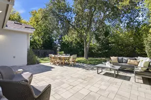 23 Woodsworth Ave, Redwood City, CA 94062 - Photo 41