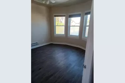1365 Vine St, San Jose, CA 95110 - Photo 17