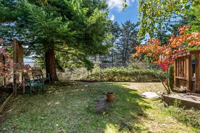 1152 Dulles Ct, Pacifica, CA 94044 - Photo 33