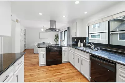 537 E Mc Kinley Ave B, Sunnyvale, CA 94086 - Photo 17