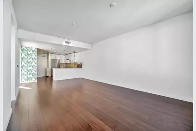 501 Hudson Ave 304, San Francisco, CA 94124 - Photo 5