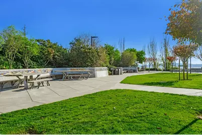 501 Hudson Ave 304, San Francisco, CA 94124 - Photo 25