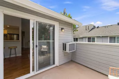 400 Shadow Run Dr, San Jose, CA 95110 - Photo 17