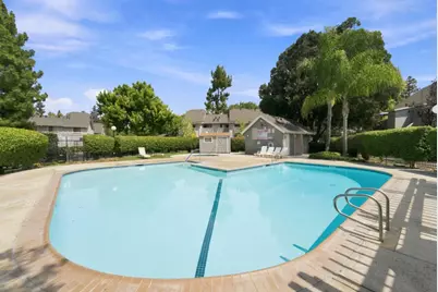 400 Shadow Run Dr, San Jose, CA 95110 - Photo 21