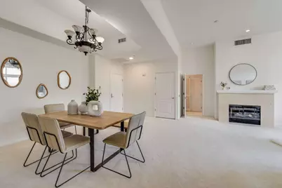 130 E San Fernando St 25, San Jose, CA 95112 - Photo 5