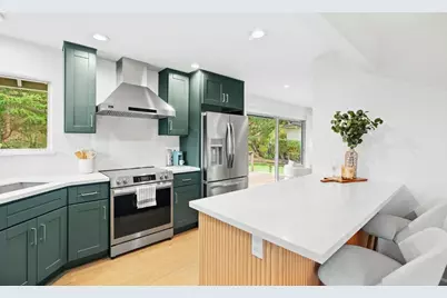 1225 Murchison Dr, Millbrae, CA 94030 - Photo 11