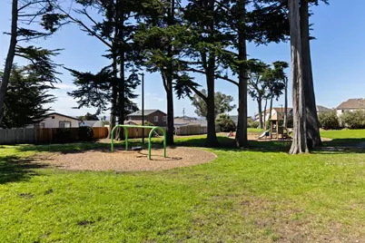 207 Beverly Pl, Pacifica, CA 94044 - Photo 31