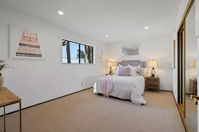 207 Beverly Pl, Pacifica, CA 94044 - Photo 19