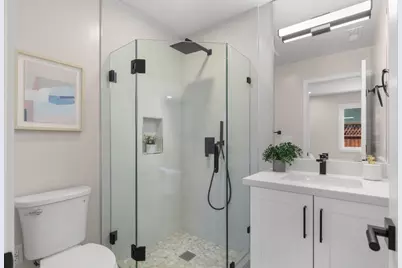 2592 Amaryl Dr, San Jose, CA 95132 - Photo 31