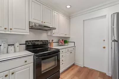 570 Latimer Cir, Campbell, CA 95008 - Photo 25