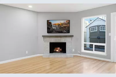 123 Mission Dr, East Palo Alto, CA 94303 - Photo 7