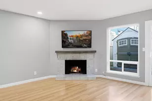 123 Mission Dr, East Palo Alto, CA 94303 - Photo 7