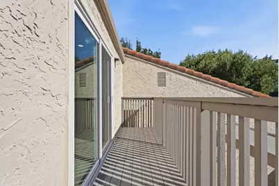 123 Mission Dr, East Palo Alto, CA 94303 - Photo 23
