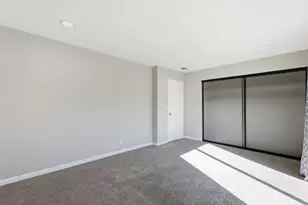 123 Mission Dr, East Palo Alto, CA 94303 - Photo 15