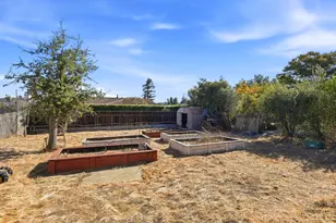 375 Alameda de las Pulgas, Redwood City, CA 94062 - Photo 23