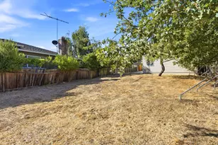 375 Alameda de las Pulgas, Redwood City, CA 94062 - Photo 19