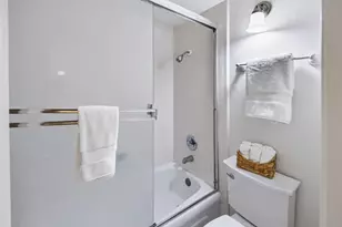 500 Glenwood Cir 514, Monterey, CA 93940 - Photo 13